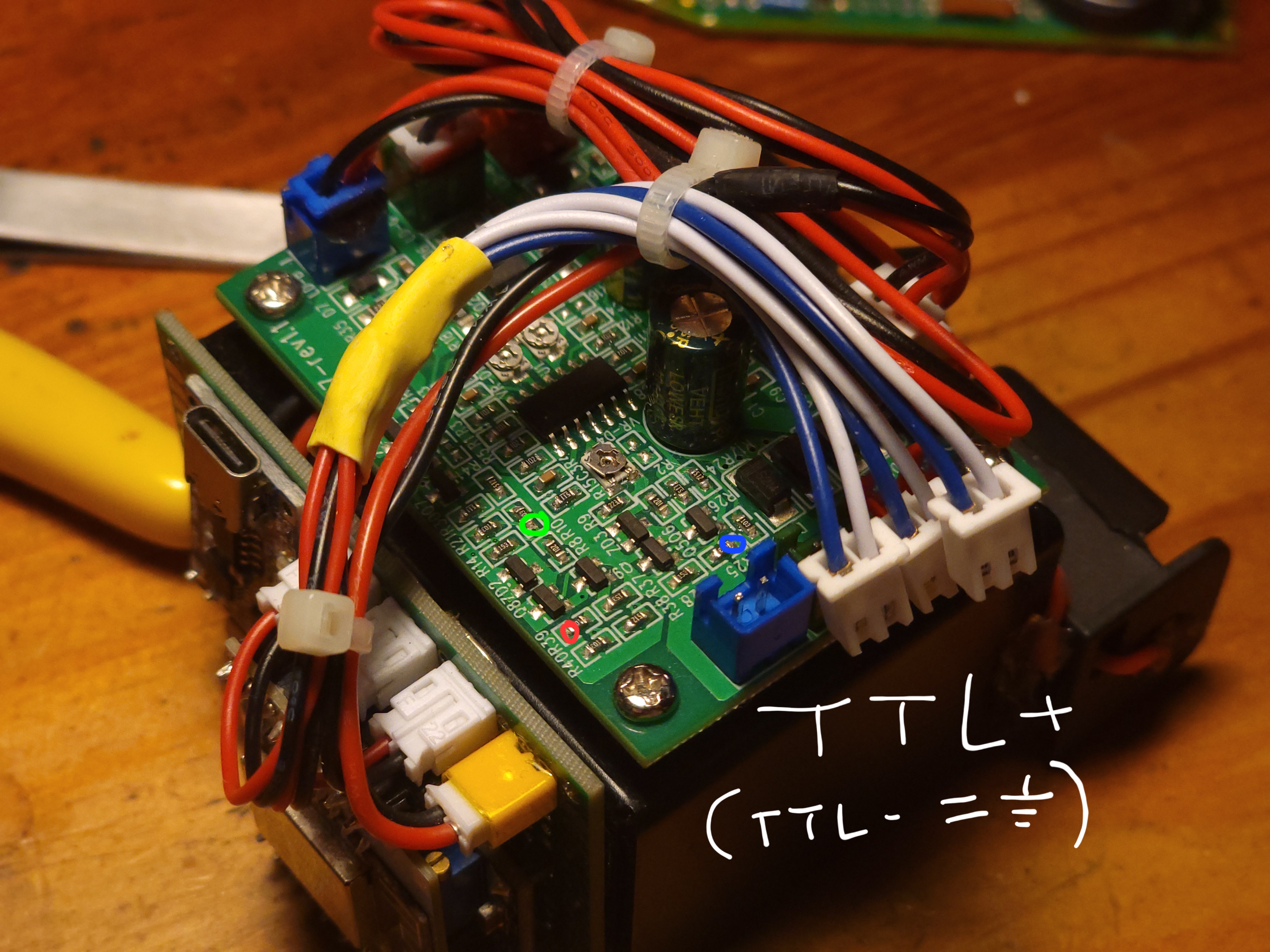 TTL input pads